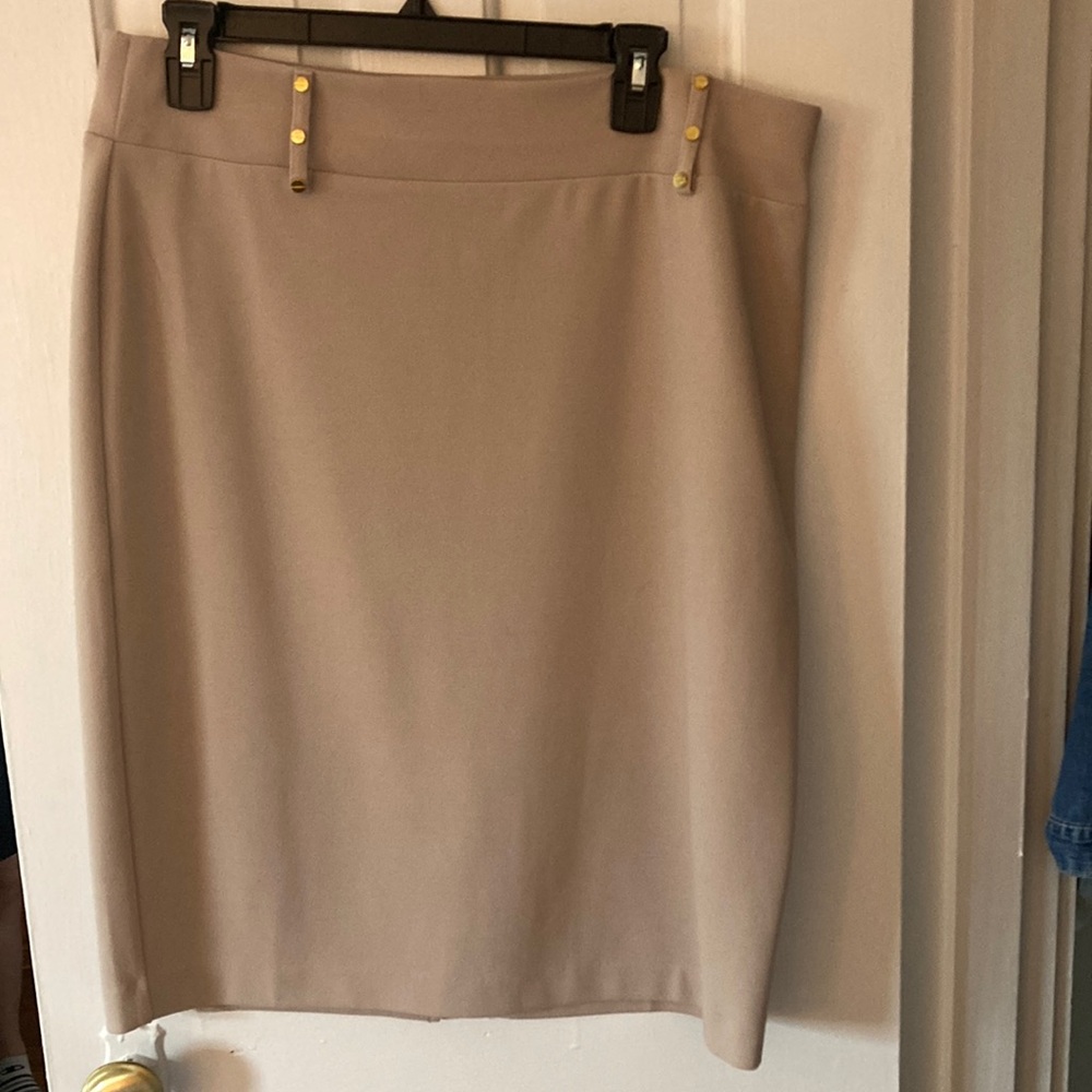 New York and Company Khaki Pencil Skirt